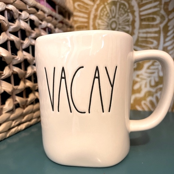 Rae Dunn Other - 🌻 3 for $15. Rae Dunn “VACAY” mug